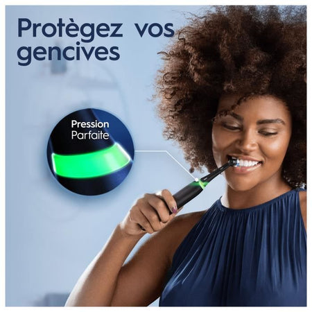 Oral-B iO 3 Confezione da 2, Spazzolini Elettrici Neri e Blu, 2 Testine, 1 Custodia da Viaggio