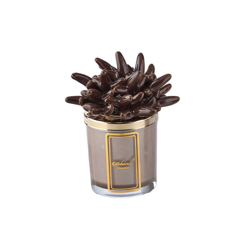 Candela artigianale in ceramica corallo marrone Melaverde da 200gr, decorata a mano, con scatola elegante pronta da regalare.