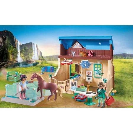 PLAYMOBIL 71352 - Centro veterinario e terapeutico - Cavalli della Cascata - Per bambini dai 5 anni in su