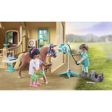 PLAYMOBIL 71352 - Centro veterinario e terapeutico - Cavalli della Cascata - Per bambini dai 5 anni in su