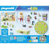 PLAYMOBIL 71753 Negozio di animali con recinto per conigli, La mia vita, Cura degli animali, 30 pezzi, dai 4 anni in su