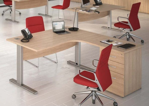 Scrivania in melaminico con cassettiera per ufficio direzionale cm. 160x164x73h
