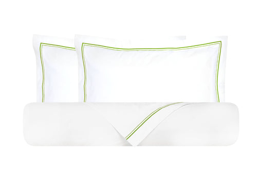 Parure Letto in Percalle di Puro Cotone Bianco con Elegante Ricamo Verde Mela