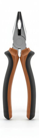 Pinza Universale In Acciaio Al Cromo Vanadio, Finitura Cromata. Manici Isolati Ergonomici Rivestiti In Bimateriale. Adatta Per Lavori Di Manipolazione, Spelatura E Taglio Di Cavi. Rispetta Le Normative Din/Iso 5746.