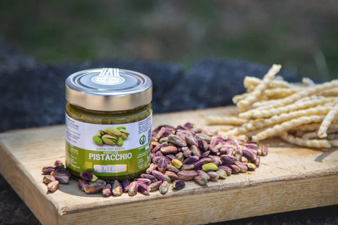 Pesto di Pistacchio di Bronte | Artigianale - Senza Conservanti | Vegano e Senza Glutine | Alicos, Sicilia | 180g