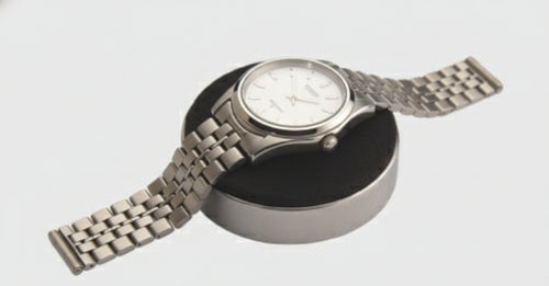 Cuscinetto diametro 5 cm. per appoggiare orologi - 5 cm diameter cushion for supporting watches