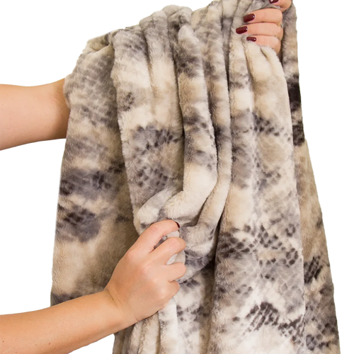 Riviera Plaid Pile Coral Aida 130x170cm. DD0547 2411S34