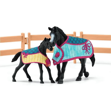 Schleich - Box a cavallo con cavalla e puledro - 42611 - Range: Horse Club
