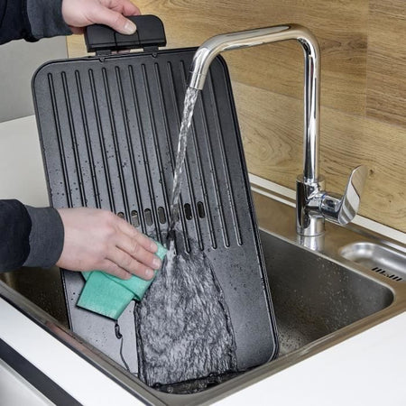 Plancha regolabile fino a 230C - SEVERIN PG8564 - Piastra antiaderente rimovibile - Grill elettrico con raccogligrasso - Nero