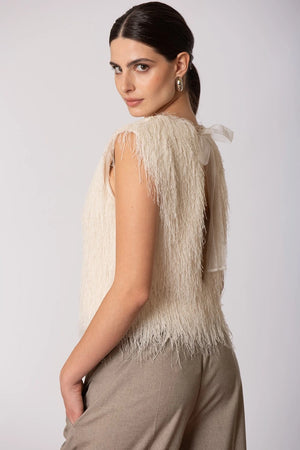 SISTE'S | Top piume smanicato con collana e fiocco