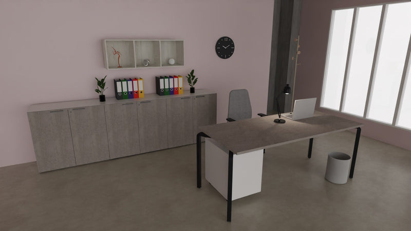 Scrivania per ufficio moderno con struttura in tubolare nero ghisa e piano in vari colori a scelta cm. 160x80x75h