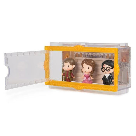 SPIN MASTER MULTIPACK 3 FIGURINE YEAR'S BALL MAGICAL MOMENTS STAGIONE 4 Wizarding World