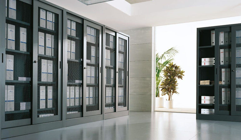 Armadio basso sopralzo da ufficio con ante scorrevoli in rete di metallo cm. 180x60x90H