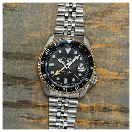 Seiko 5 Sports GMT US Special Grigio Automatico SSK021