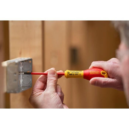 Set di 2 cacciaviti - STANLEY FATMAX - FMHT0-62649 - Morsettiere isolate 1000 V - PZ1X100 + PZ2X125