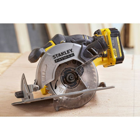 Sierra Circular - STANLEY FATMAX V20 - SFMCS500B-XJ - 165 mm - Litio 18V - Sin Batería