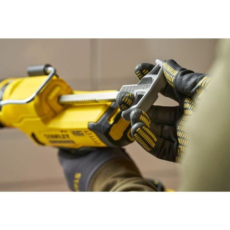 Pistola per stucco - STANLEY FATMAX V20 - SFMCE600B-XJ - Litio 18V - Senza batteria
