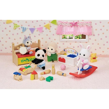Figure in miniatura - SYLVANIAN FAMILIES - 5709 - La scatola dei giocattoli per bambini