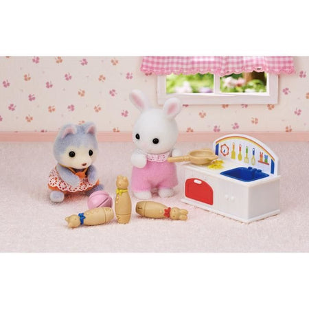 Figure in miniatura - SYLVANIAN FAMILIES - 5709 - La scatola dei giocattoli per bambini