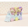 Statuine in miniatura - SYLVANIAN FAMILIES - 5707 - I tre gemelli di Coniglio Creme e accessori da bagno