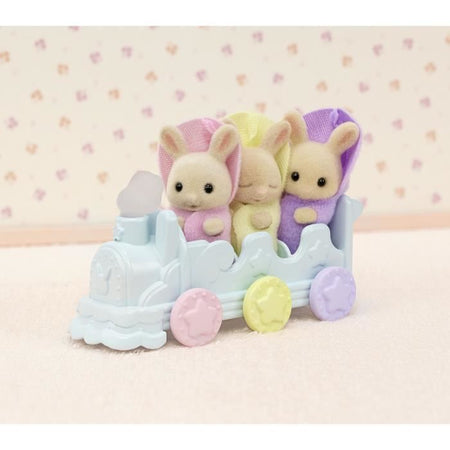 Statuine in miniatura - SYLVANIAN FAMILIES - 5707 - I tre gemelli di Coniglio Creme e accessori da bagno