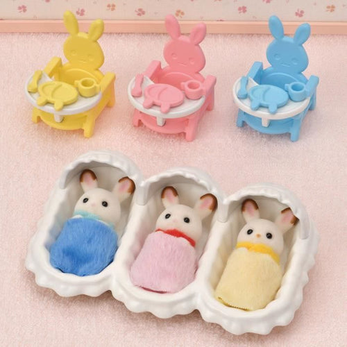 SYLVANIAN FAMILIES Triplette di coniglietti al cioccolato e accessori per l'infanzia per bambini