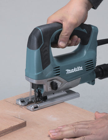 Seghetto Alternativo MAKITA JV0600K (650 W)