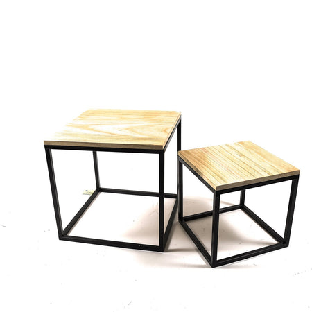 Set 2 Tavolini in metallo e Legno per arredamento interno ed esterno