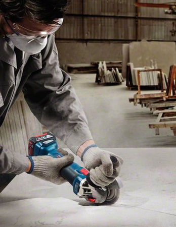 Smerigliatrice BOSCH GWS 18V-10 - 115 mm (Solo corpo + L-Boxx 136)