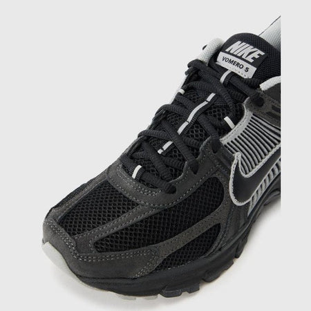 Sneakers Nike Zoom Vomero 5 Black