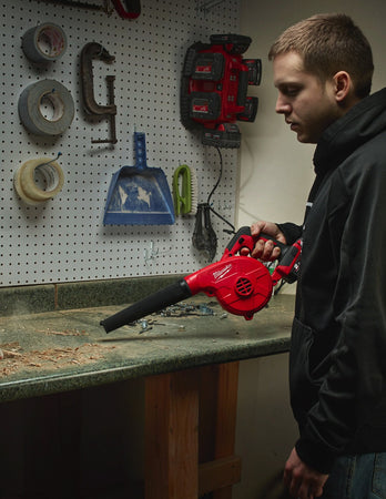Soffiatore Milwaukee M18BBL-0 (Solo corpo)