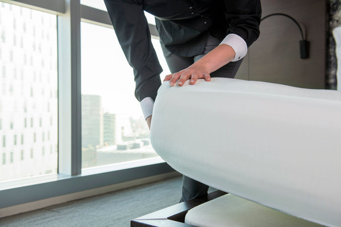 Coprimaterasso lenzuolo sotto con angoli 2 in 1 in TENCEL® impermeabile traspirante antibatterico antiacaro Made in Italy