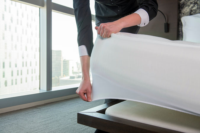 Coprimaterasso lenzuolo sotto con angoli 2 in 1 in TENCEL® impermeabile traspirante antibatterico antiacaro Made in Italy