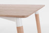 Tavolo David con gambe in legno di faggio, piano in mdf rivestito in carta melaminica