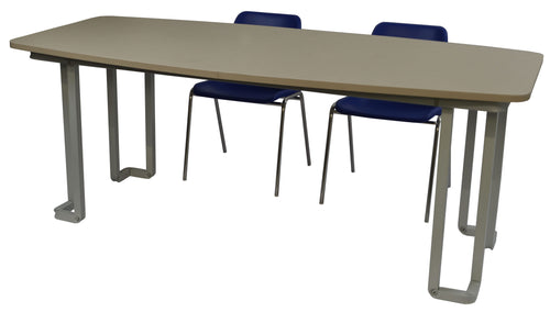 Tavolo per mensa con struttura metallica tubolare con gamba sagomata e verniciata e piano in legno sagomato ellittico per 8 persone cm. 200x100x72h