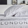 Completo letto - TODAY - JAVA - 2 persone - 240x220 cm - Cotone - Stampa Londra - Bianco