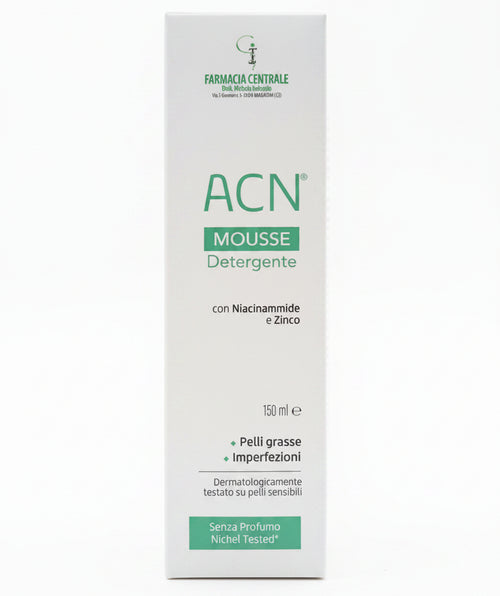 fpi Acn farmacia centrale dr.Michele Iadevaia Mousse Detergente per Pelle Grassa e Imperfezioni 150ml