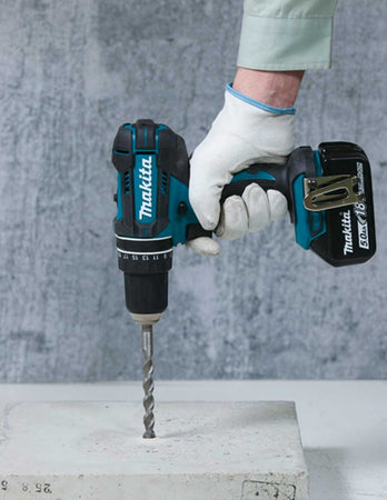 Trapano a Percussione MAKITA DHP482RFJ (2 x 3,0Ah + DC18RC + MAKPAC 2)