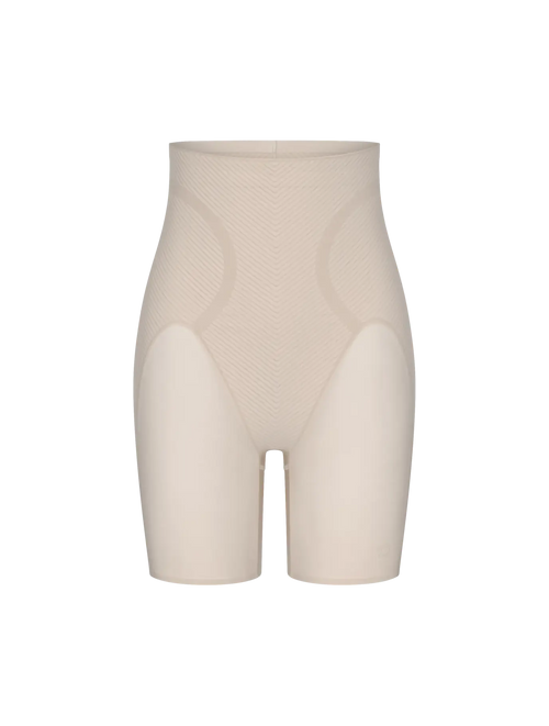 Triumph BMU ILLUSION CURVE Super HW Mid-Thigh 10224850 2509S50