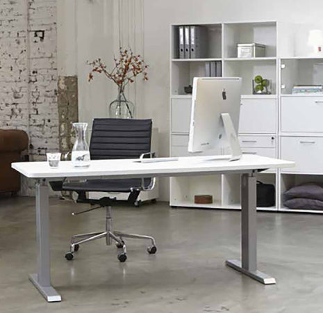 Scrivania regolabile elettricamente in altezza con display cm. 120/140/160x80x66/126h
