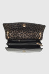 VERDE FASHION | Borsa con patta maculata in vernice