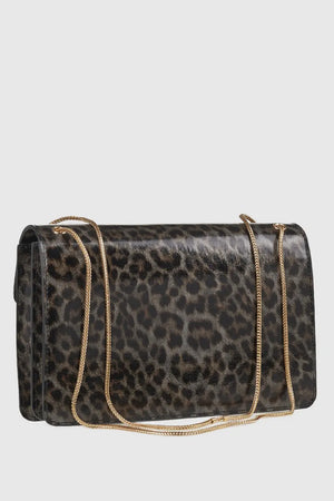 VERDE FASHION | Borsa con patta maculata in vernice