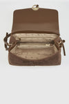 VERDE FASHION | Pochette con patta in ecopelle scamosciata