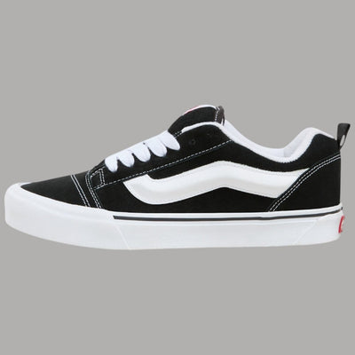 Vans scarpe Knu Skool nere bianche VN0009QC6BT