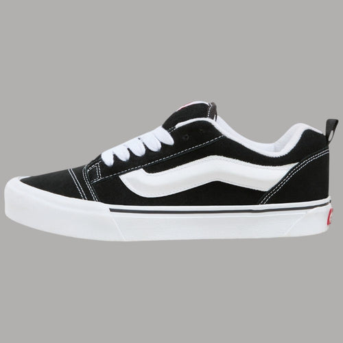 Vans scarpe Knu Skool nere bianche VN0009QC6BT