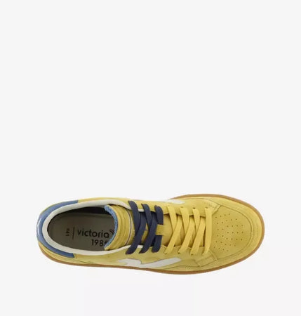 Victoria Uomo sneakers in suede
