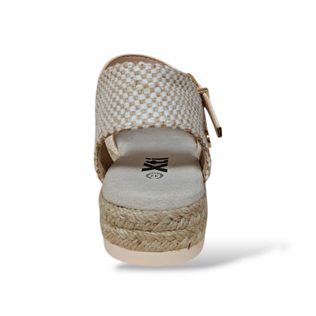 Espadrillas Bambina XTI Beige con Fibia – Scarpe Cerimonia Classiche, Comode e Versatili