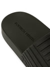 Bottega Veneta Sliders Carpet in Gomma Nera da uomo