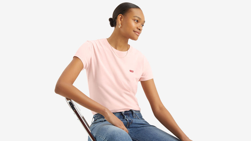 T-shirt donna Levi's Perfect Tee rosa in cotone girocollo vestibilità standard