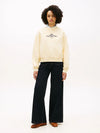 Felpa donna Tommy Hilfiger panna relaxed fit in cotone con stemma ricamato – WW0WW48733AEX
